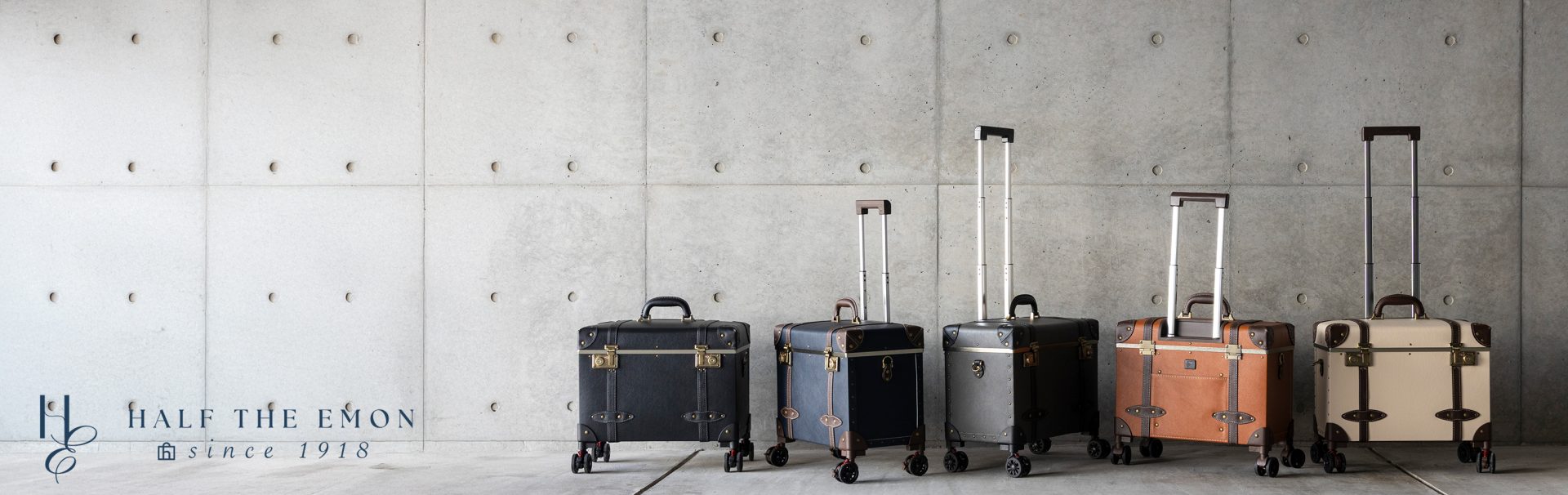 バッグ・カバン・ケースのメーカー㈱龍屋半左衛門です | 豊富な